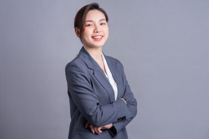 9 Successful Young Women Entrepreneurs Share Their Best Business